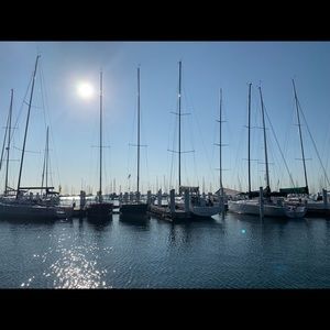 Meet your Posher, Elise